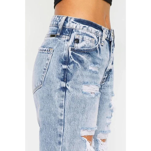 NWT Kancan Collie Super‎ High Rise Distressed Frayed Hem Mom Jeans Size 7/27 - Picture 9 of 16